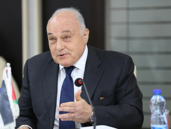بشارة يطالب بالضغط على إسرائيل لوقف الاقتطاعات الإسرائيلية وتعديل اتفاق باريس