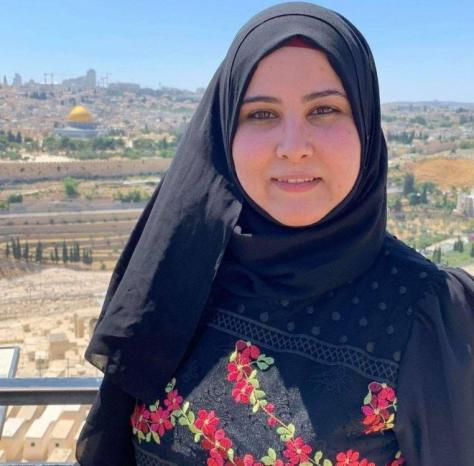 قوات الاحتلال تستدعي المرابطة سماح محاميد للتحقيق