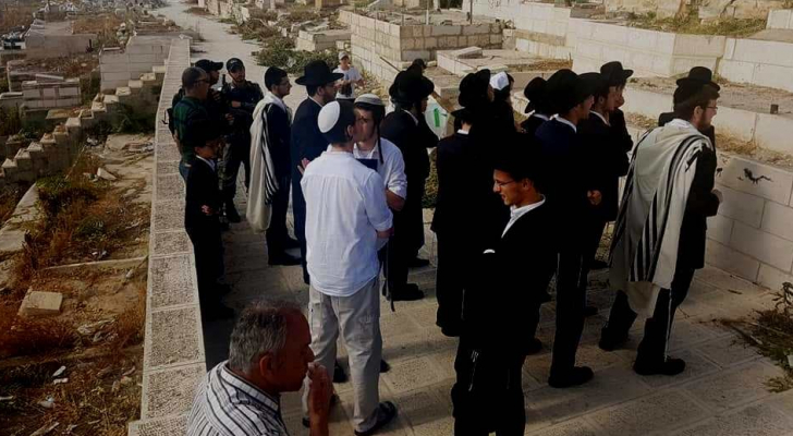 تدنيس مقبرة باب الرحمة
