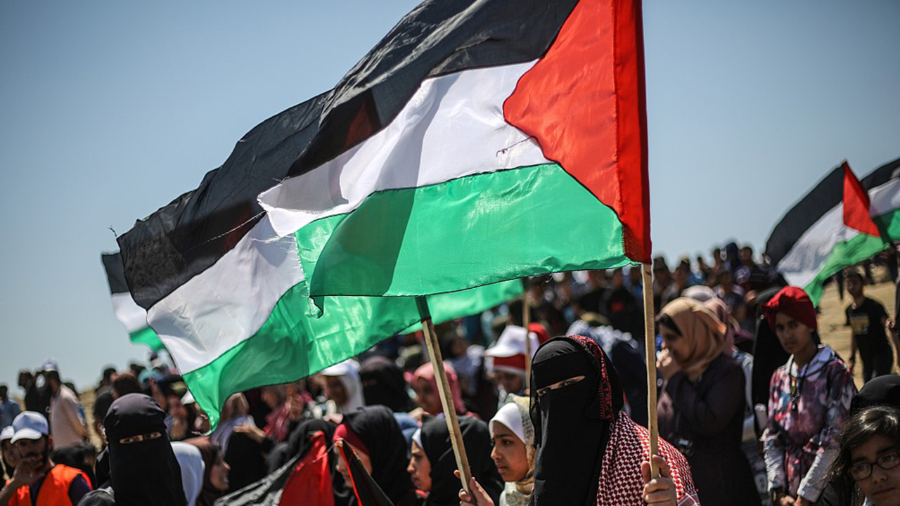عدد السكان في فلسطين بلغ 5.48 مليون نسمة
