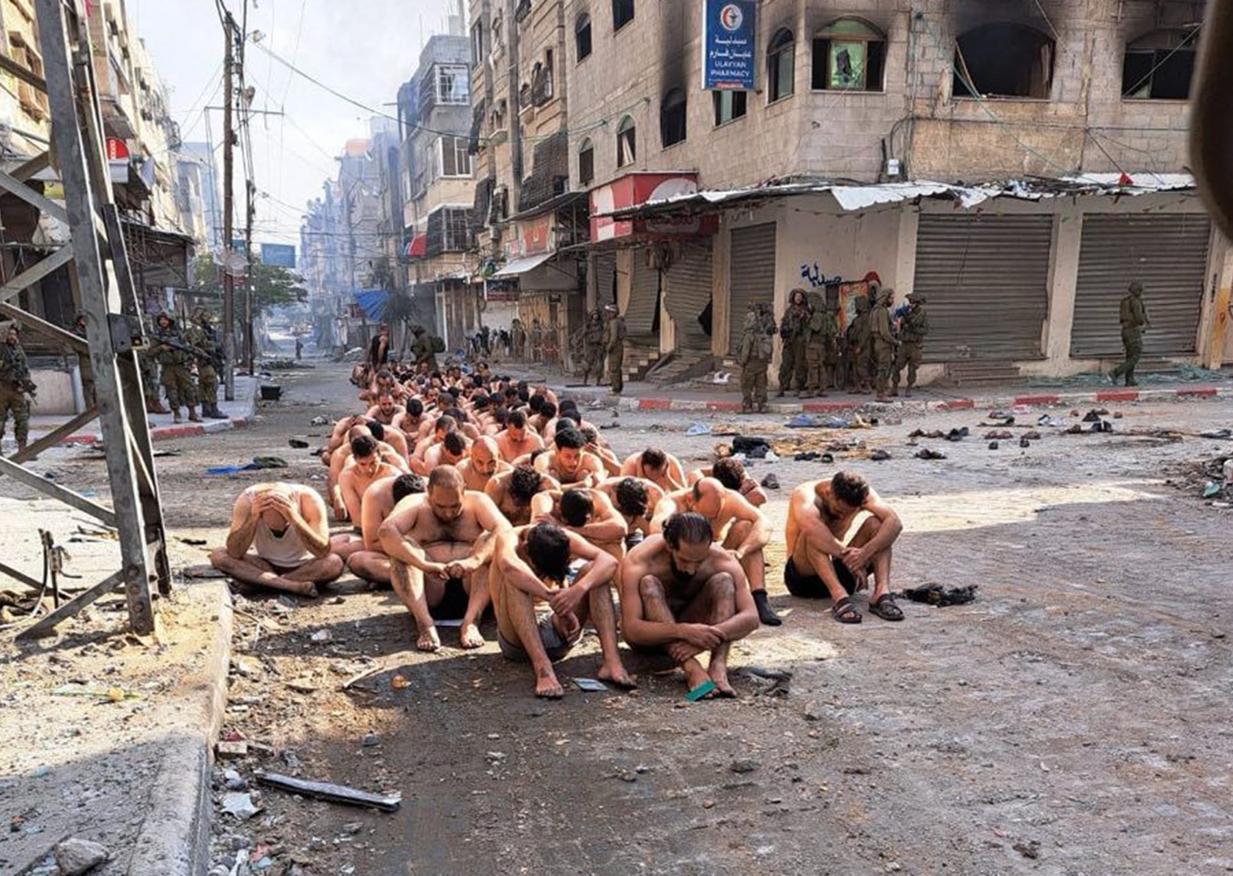 68 معتقلًا من غزة يكشف الاحتلال أماكن اعتقالهم
