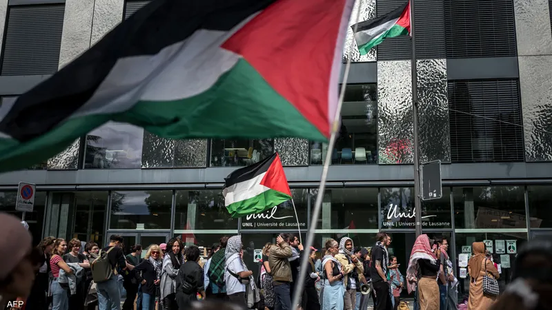 طلبة جامعة كاليفورنيا يعتصمون مجدداً ضد الحرب على غزة