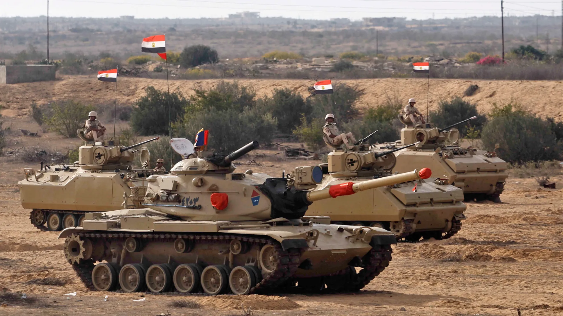 مصادر لرويترز: نتنياهو يرفض الانسحاب من فيلادلفيا وعودة السكان لشمال القطاع
