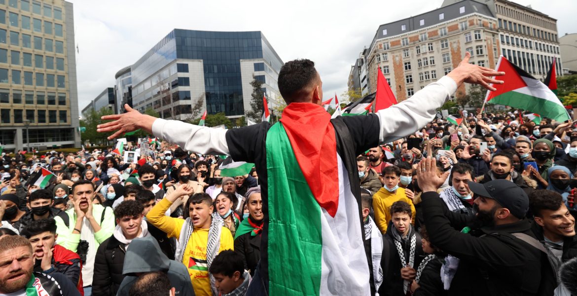 السلطات الأمريكية تعتقل 75 متظاهراً مؤيداً لفلسطين
