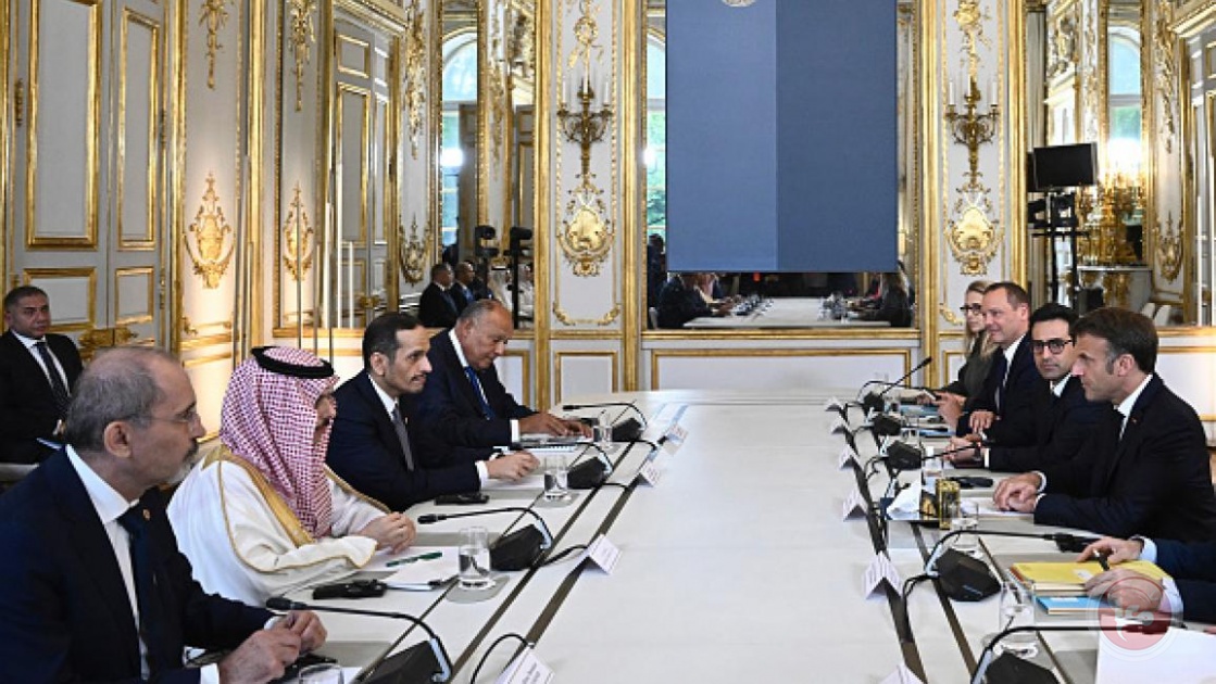 باريس: وزراء خارجية عرب يؤكدون لماكرون رفض سيطرة الاحتلال على معبر رفح
