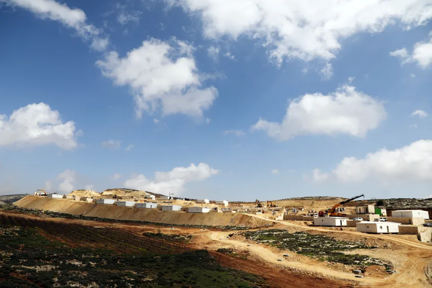 مسؤول فلسطيني: ما أعلنه سموتريتش بشأن المستوطنات بالضفة استمرار لحرب الإبادة