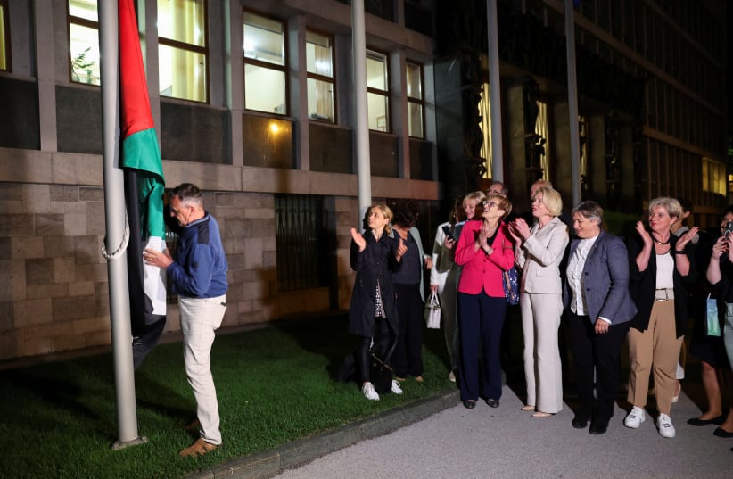 مجلس الأمن القومي الإسرائيلي يوصي بخفض مستوى العلاقات مع الدول التي اعترفت بدولة فلسطين