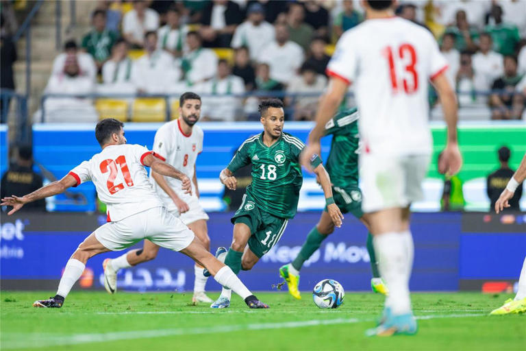 الأردن يكبد السعودية هزيمة تاريخية والكويت يلتحق بالمتأهلين للدور الحاسم