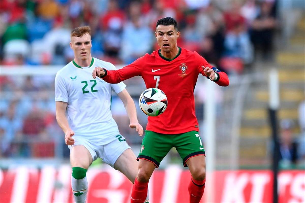 رونالدو يقود البرتغال للفوز على أيرلندا بثلاثية استعدادًا لـ يورو 2024