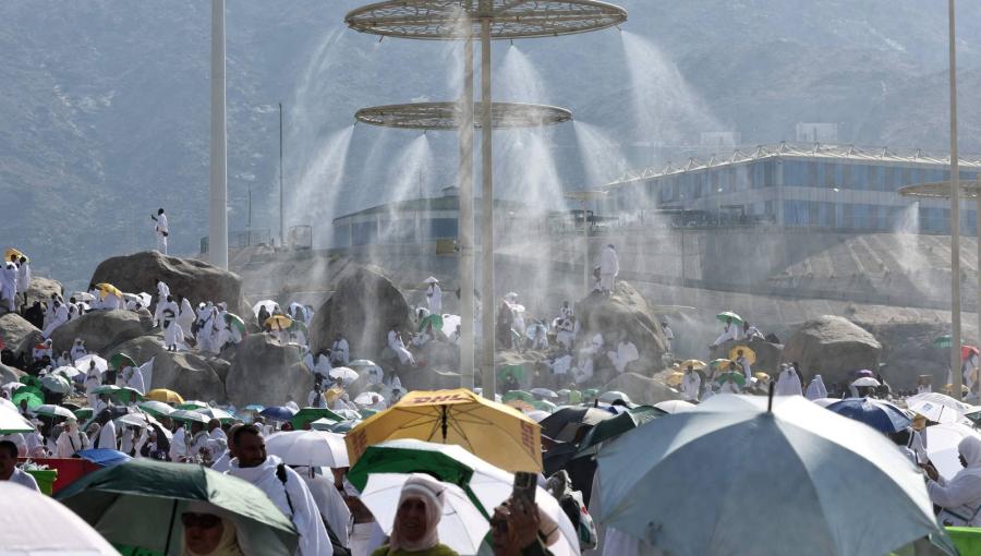 تقارير عن وفاة المئات بسبب الحر الشديد خلال الحج