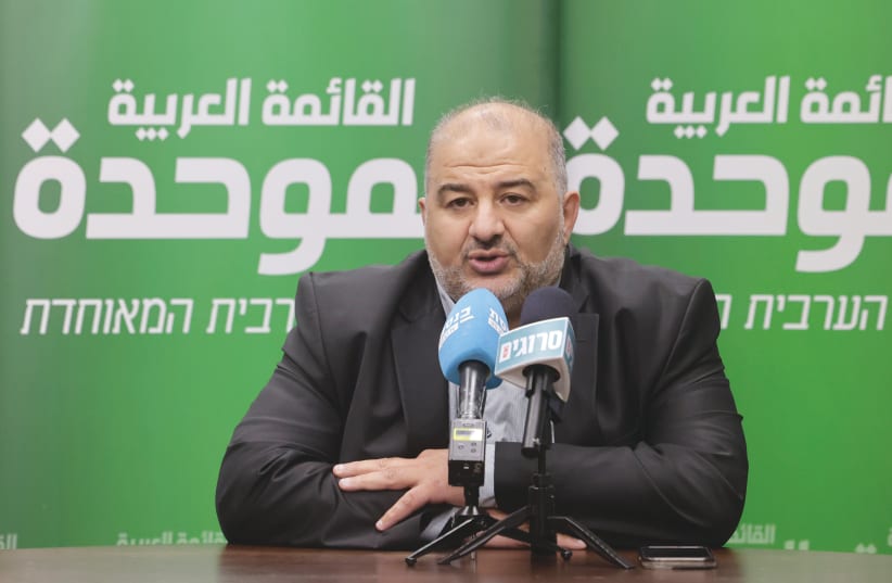منصور عباس يقترح إجراء تحقيق برلماني في تصاعد الجريمة في الوسط العربي