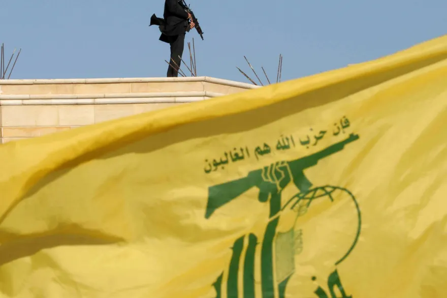 حزب الله يهاجم بسرب من المسيرات نهاريا وأنباء عن إصابات خطيرة