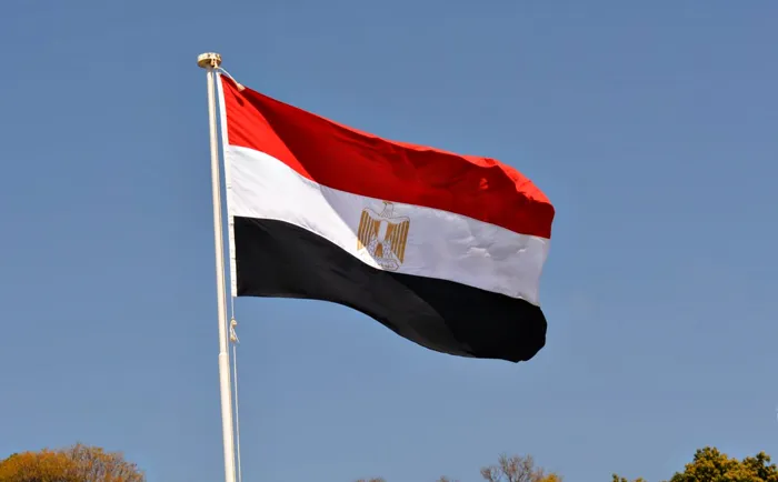 مصدر مصري: إسرائيل تتبع سياسة الإبادة الجماعية في غزة للبقاء بالسُلطة