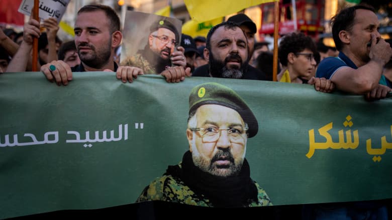 حزب الله ينفى تقرير وول ستريت جورنال حول “مكالمة مجهولة” وراء اغتيال شكر