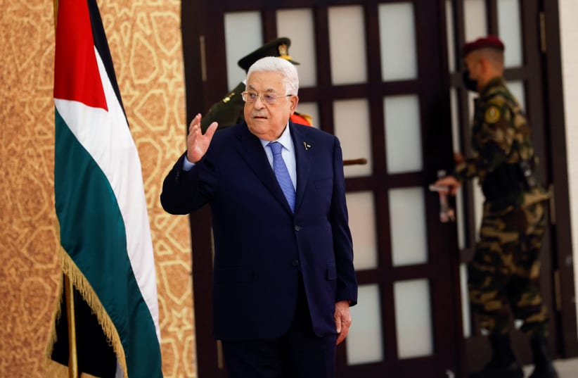 الرئيس عباس: اغتيال هنية كان يهدف إلى إطالة أمد الصراع في غزة