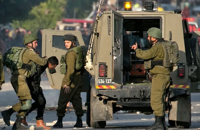الاحتلال يعتزم قمع احتفالات بتحرير الأسرى ويعزز قواته في الضفة الغربية