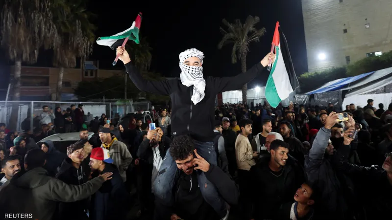 بعد اعلان اتفاق غزة: الحوثيين يحيّون "جماعات المقاومة" في قطاع غزة