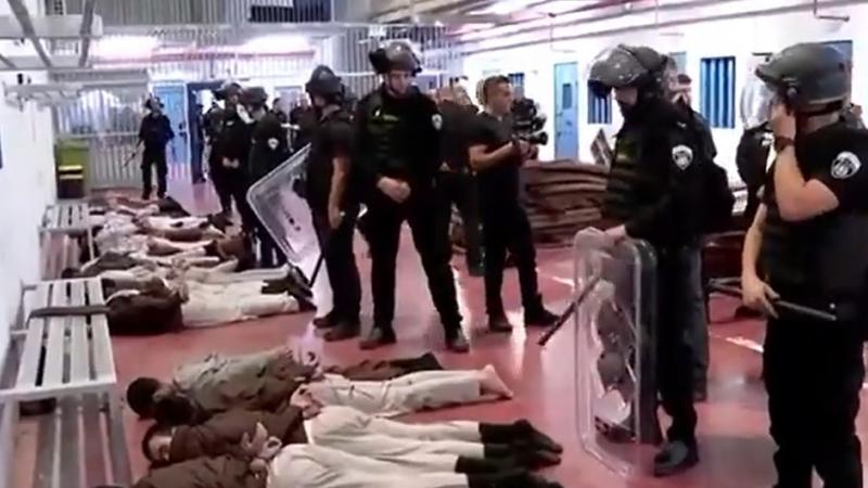 استمرار تصاعد عمليات القمع بحق الأسرى في سجون الاحتلال