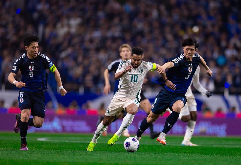 تعادل مخيب للسعودية وفوز اندونيسيا يخلط أوراق المجموعة