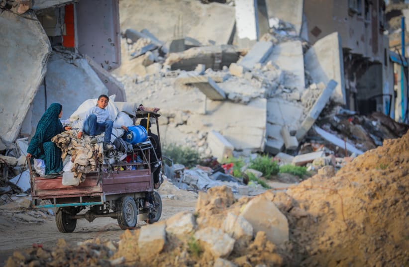 استطلاع: أغلب الفلسطينيين سيهاجرون من قطاع غزة إذا أتيحت لهم الفرصة