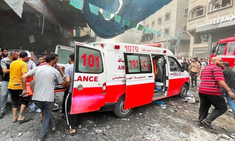 جمعية الهلال الأحمر تعرب عن بالغ قلقها إزاء مصير طاقمها المحاصر في رفح