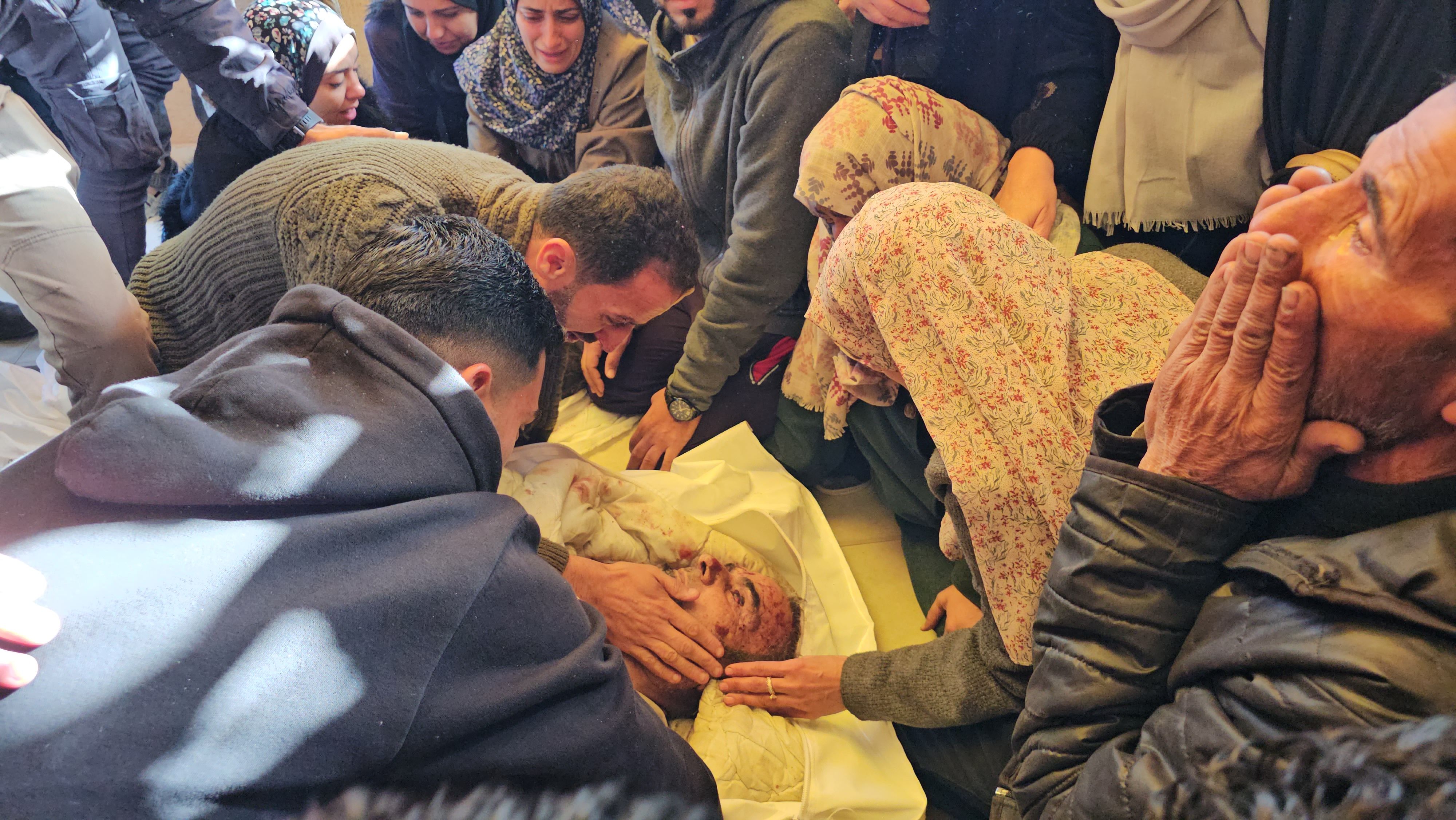 زعيم بالجالية اليهودية في إيران يهاجم الاحتلال ويشبه الصهيونية بـ"داعش"