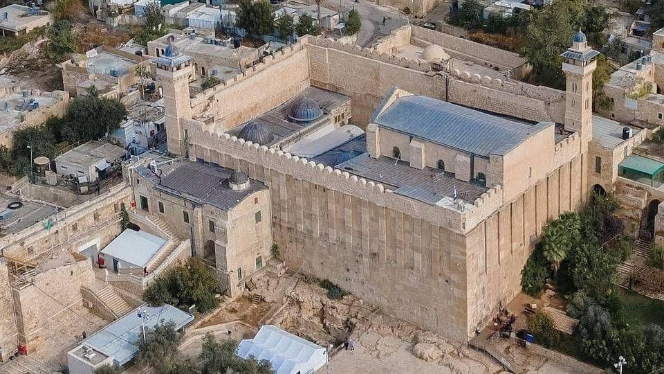 وزير الأوقاف: الاحتلال يرفض تسليم الحرم الإبراهيمي في عيد الفطر