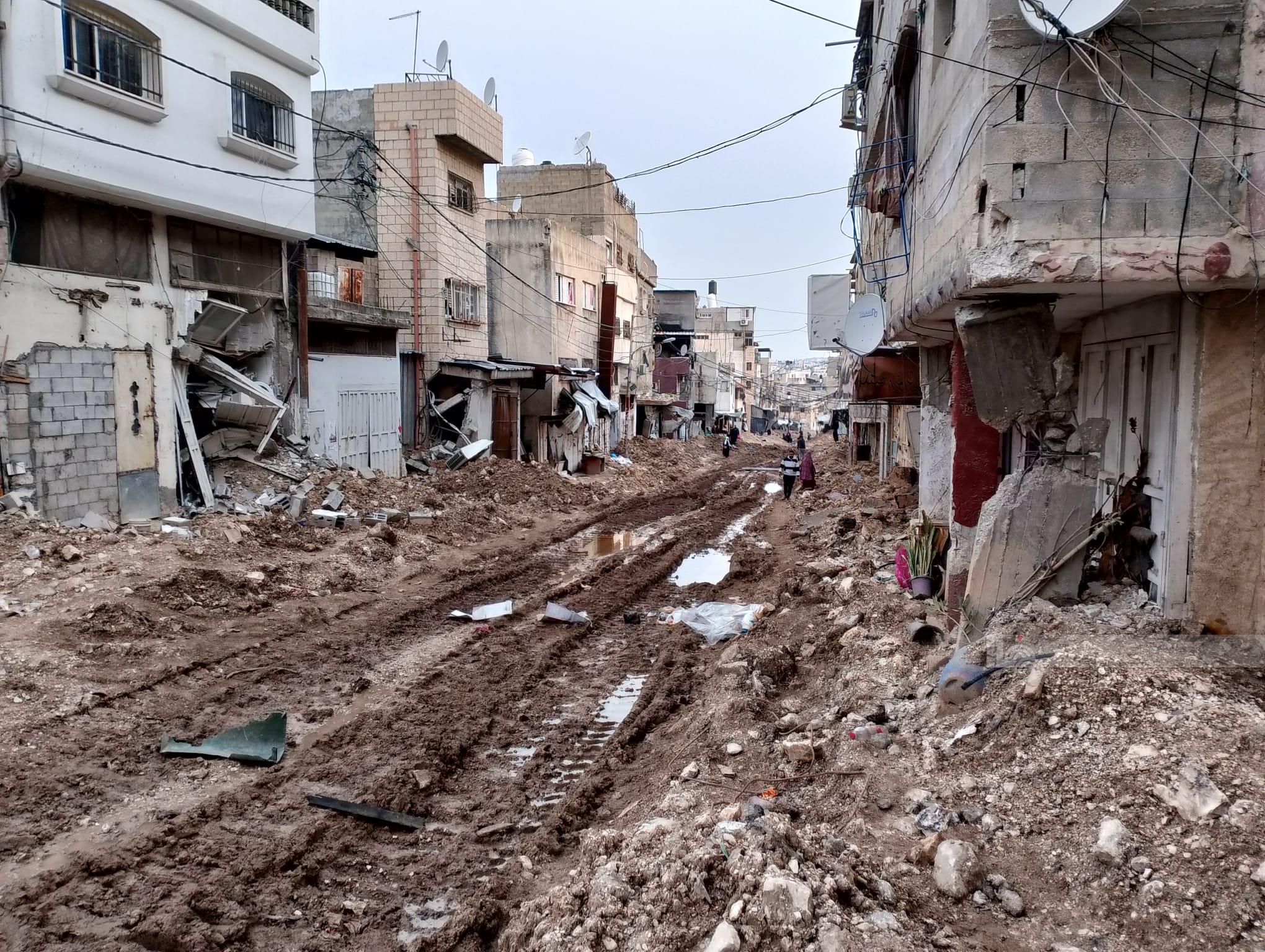 الاحتلال يواصل عدوانه على مدينة طولكرم ومخيميها لليوم الـ83 على التوالي