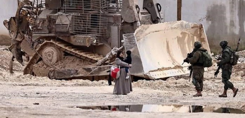 الاحتلال يواصل عدوانه على مدينة طولكرم ومخيميها لليوم الـ92 على التوالي