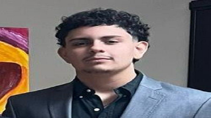 الطالب يوسف دلياني ينتزع لفلسطين الجائزة الأولى كأفضل محاور سياسي في مؤتمر الأمم المتحدة النموذجي الدولي في فرنسا