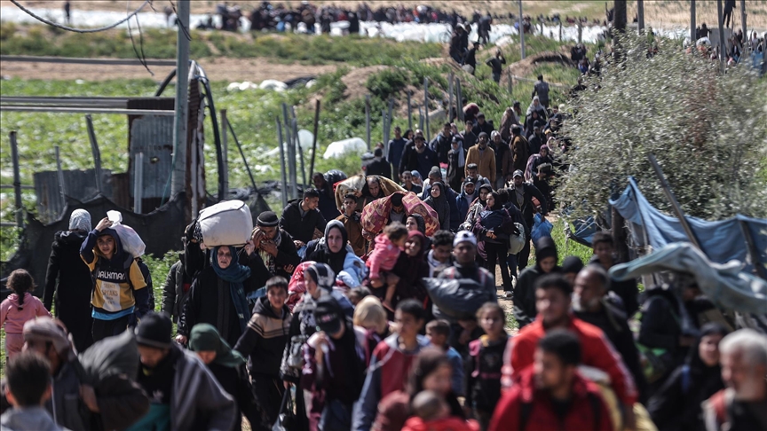 حكومة غزة تحذر الفلسطينيين من شائعات تدفعهم نحو الهجرة