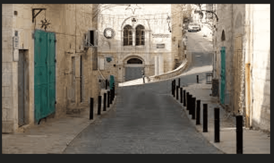 إضراب شامل يعم القدس ووقفة احتجاجية في الناصرة للمطالبة بوقف مجازر الاحتلال بحق شعبنا
