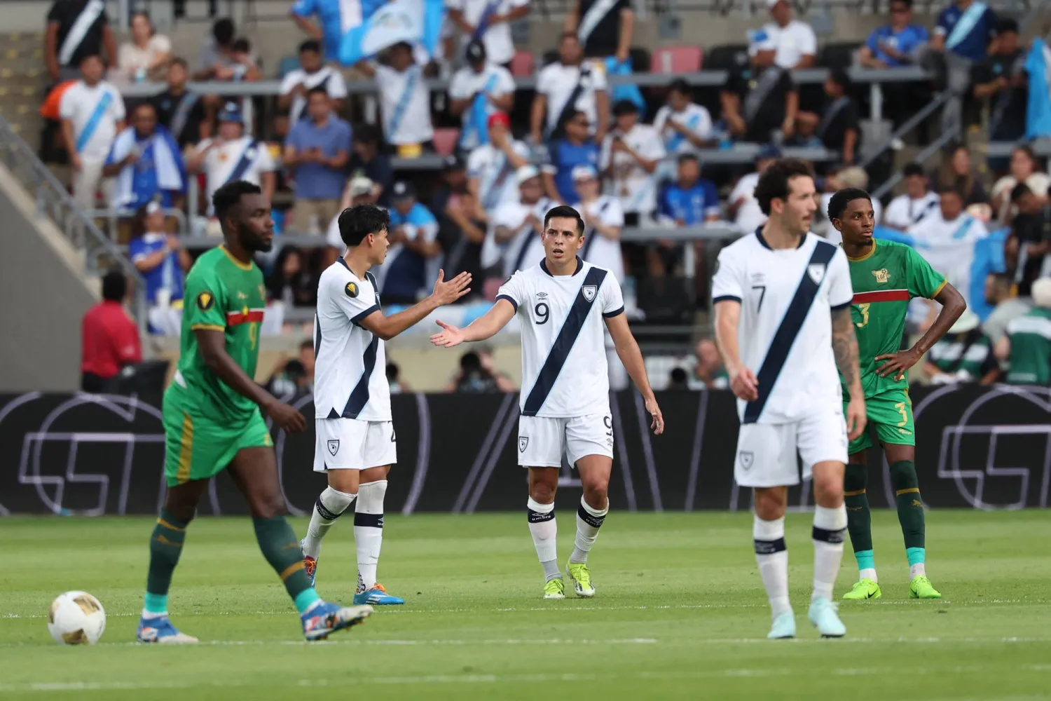 الكأس الذهبية: غواتيمالا ترافق بنما إلى دور الثمانية
