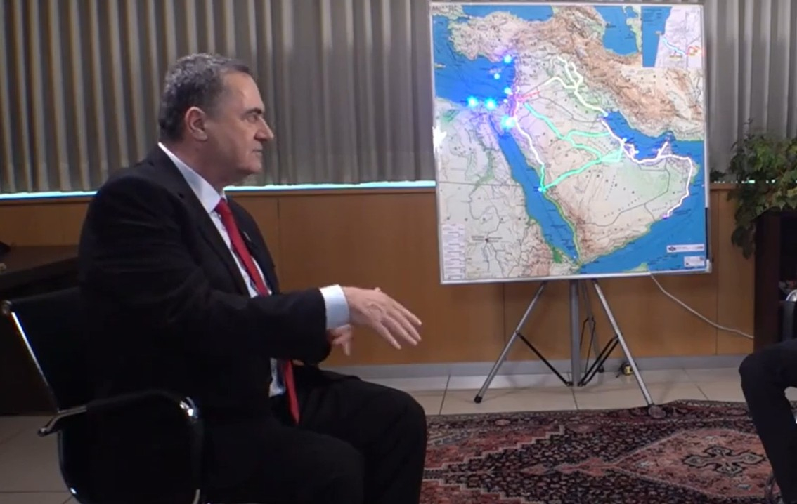 كاتس: سعينا لاغتيال خامنئي... سنهاجم في إيران أيّ تقدم نوويّ أضعاف ما نفعله بلبنان