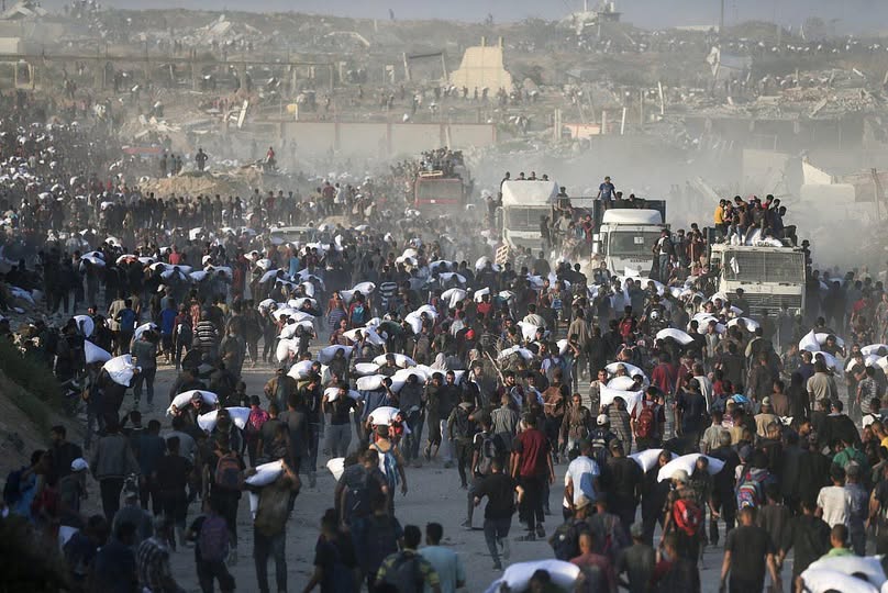 حماس: تقرير "هآرتس" يثبت استخدام المساعدات أداة لقتل الفلسطينيين