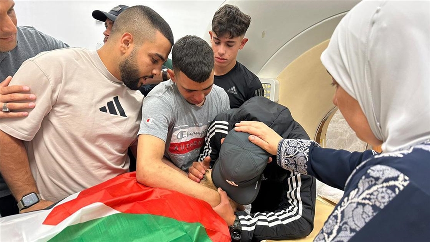 الضفة.. مستوطنون إسرائيليون يقتلون 3 فلسطينيين ببلدة كفر مالك