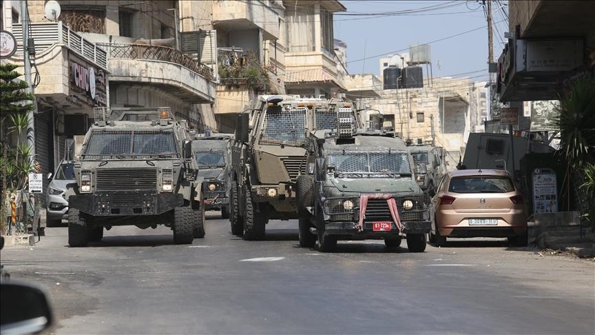 الضفة.. استشهاد طفل فلسطيني برصاص إسرائيلي بعد اعتقاله مصابا