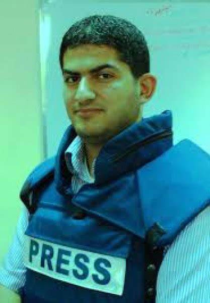 الاحتلال يعتقل الصحفي مجاهد بني مفلح بعد اقتحام منزله جنوب نابلس