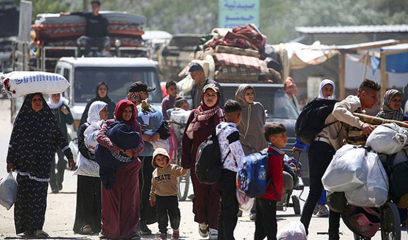 جنود يلتمسون: "عربات جدعون" غير قانونية لأن هدفها نقل وطرد سكان القطاع