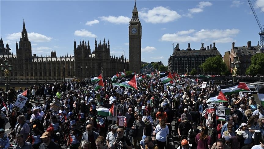دبلوماسيون بريطانيون سابقون يطالبون ستارمر بالاعتراف بدولة فلسطينية