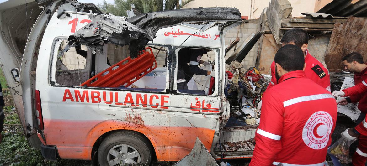 غضب أممي إزاء استمرار استهداف المسعفين وعمال الطوارئ في غزة