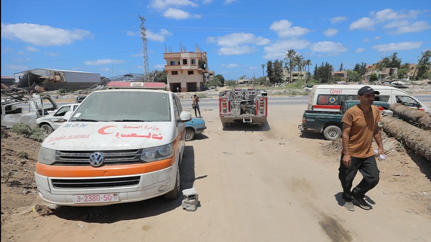 غزة.. "الدفاع المدني" يعلن توقف 60% من مركباته